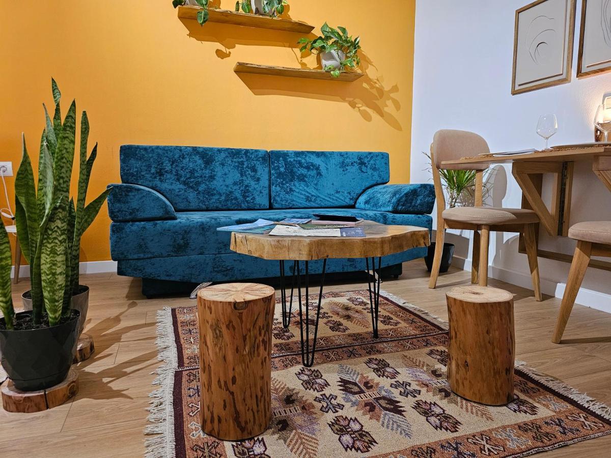 Vibe Studio Apartment Tirana Kültér fotó